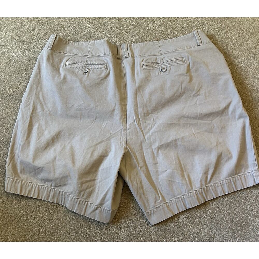 TALBOTS Khaki Solid Pockets Stretch Cotton Spandex Shorts Womens 20W - Picture 2 of 4